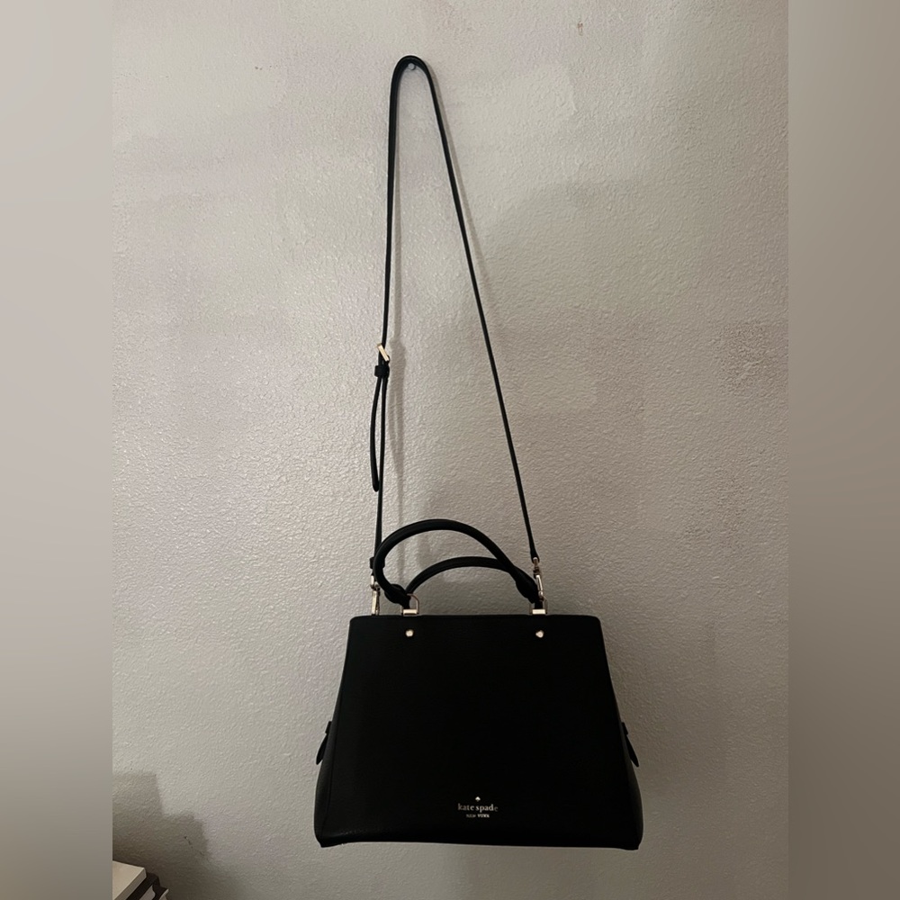 Black Kate Spade purse